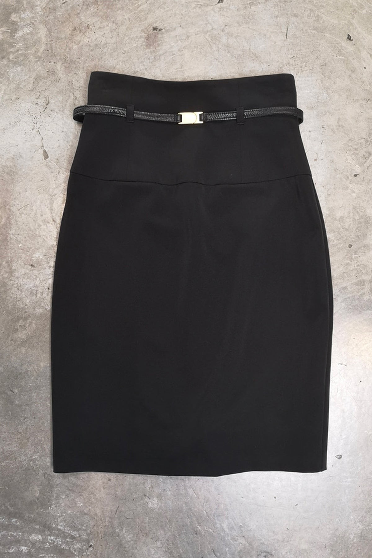 Black halo 2025 pencil skirt